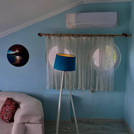 דירה Blue House Apart